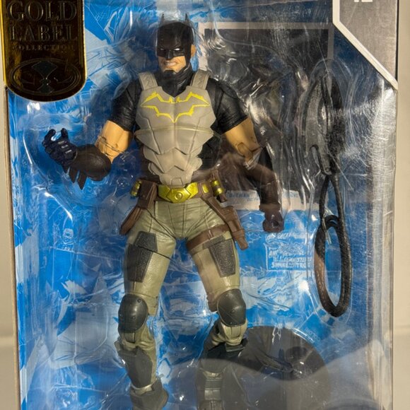 DC Future State Batman Dark Detective Multiverse Gold Label - Picture 2 of 11